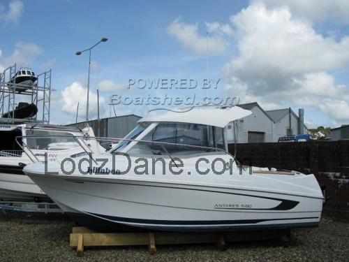 Beneteau Antares 580 opinia i specyfikacje